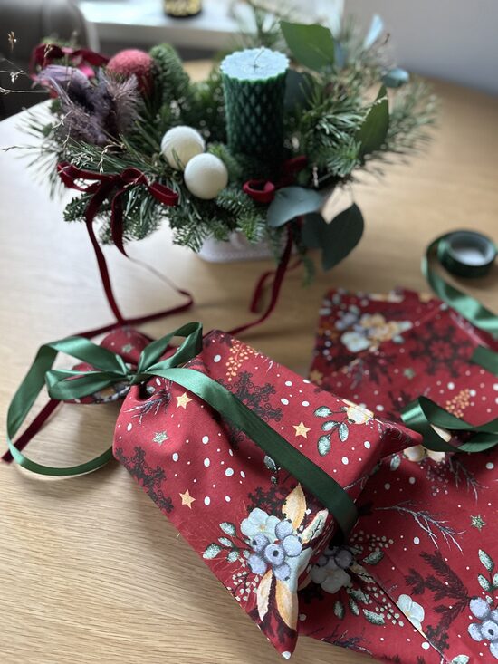 Ziemassvētku dāvanu maisiņi